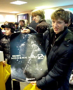 Состоялись ночные продажи игры «Call of Duty: Modern Warfare 2»