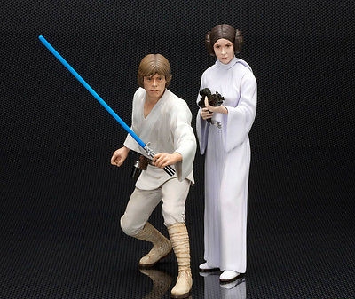 Набор фигурок Star Wars. Luke Skywalker and Princess Leia (16 см)