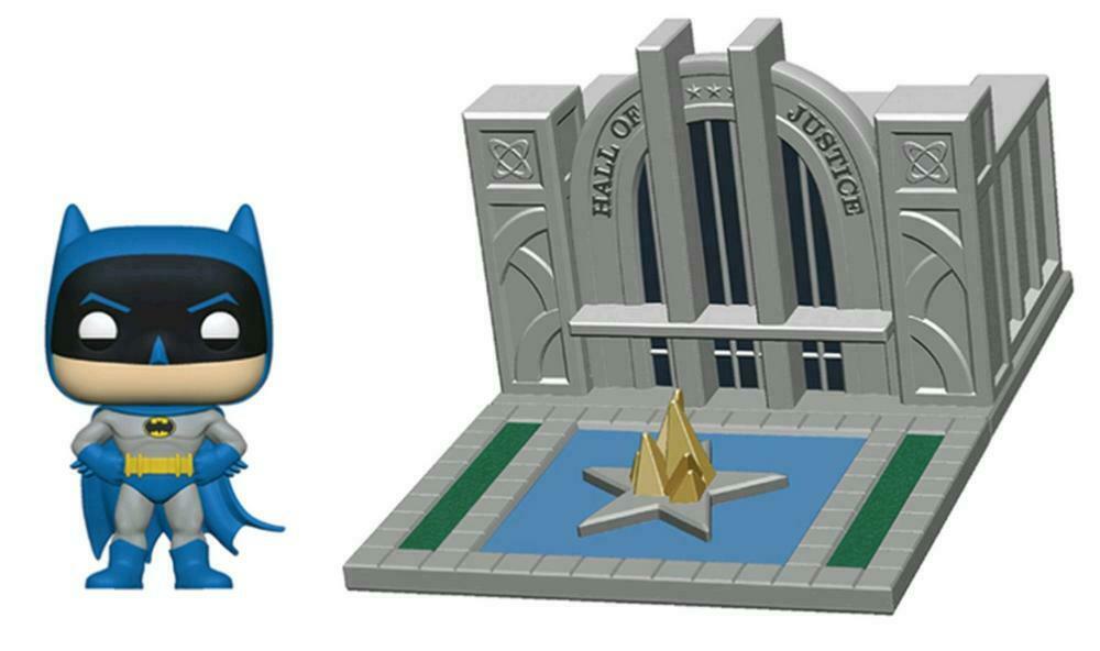 

Фигурка Funko POP Town: Batman 80 Years – Batman With The Hall Of Justice