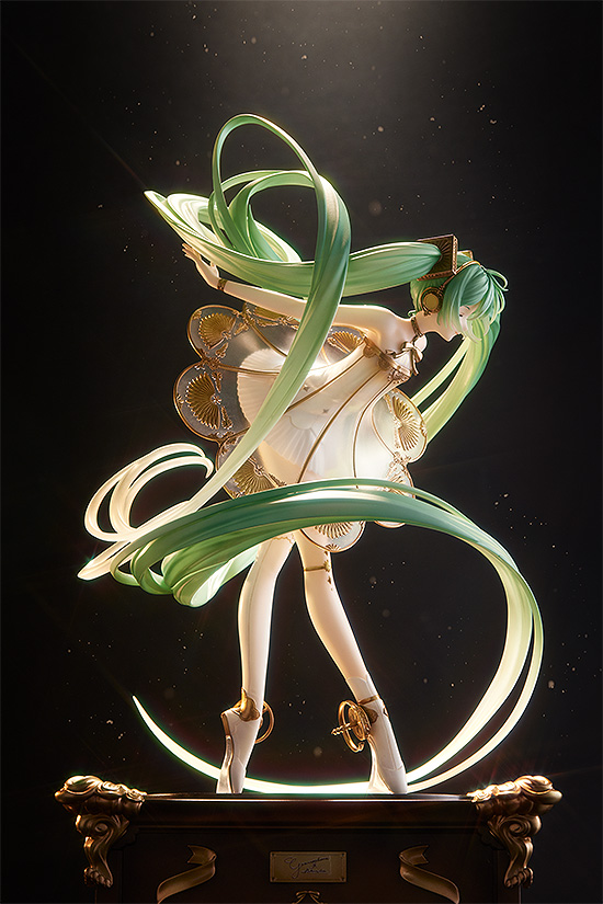 

Фигурка Hatsune Miku: Hatsune Miku Symphony – 5th Anniversary Ver. (34 см)