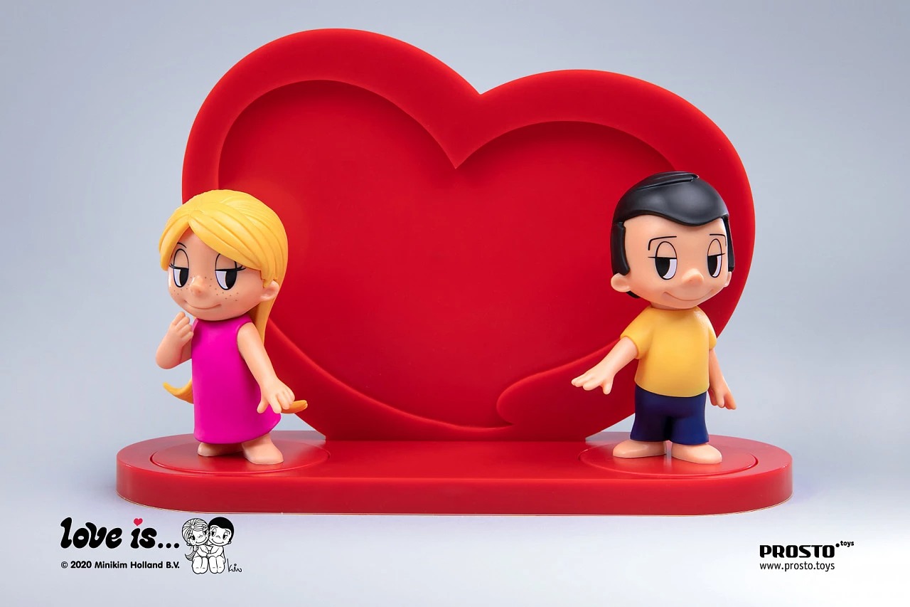 

Набор фигурок Love Is 2