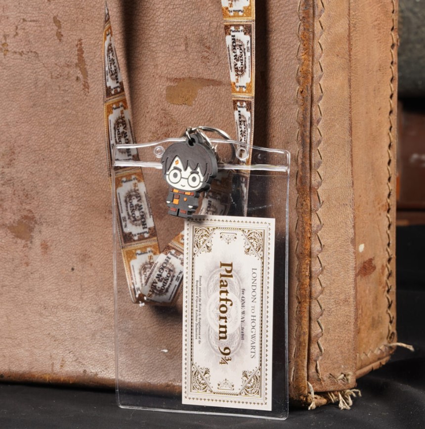 

Держатель для бейджа Harry Potter: Hogwarts Bilet + брелок Harry Potter