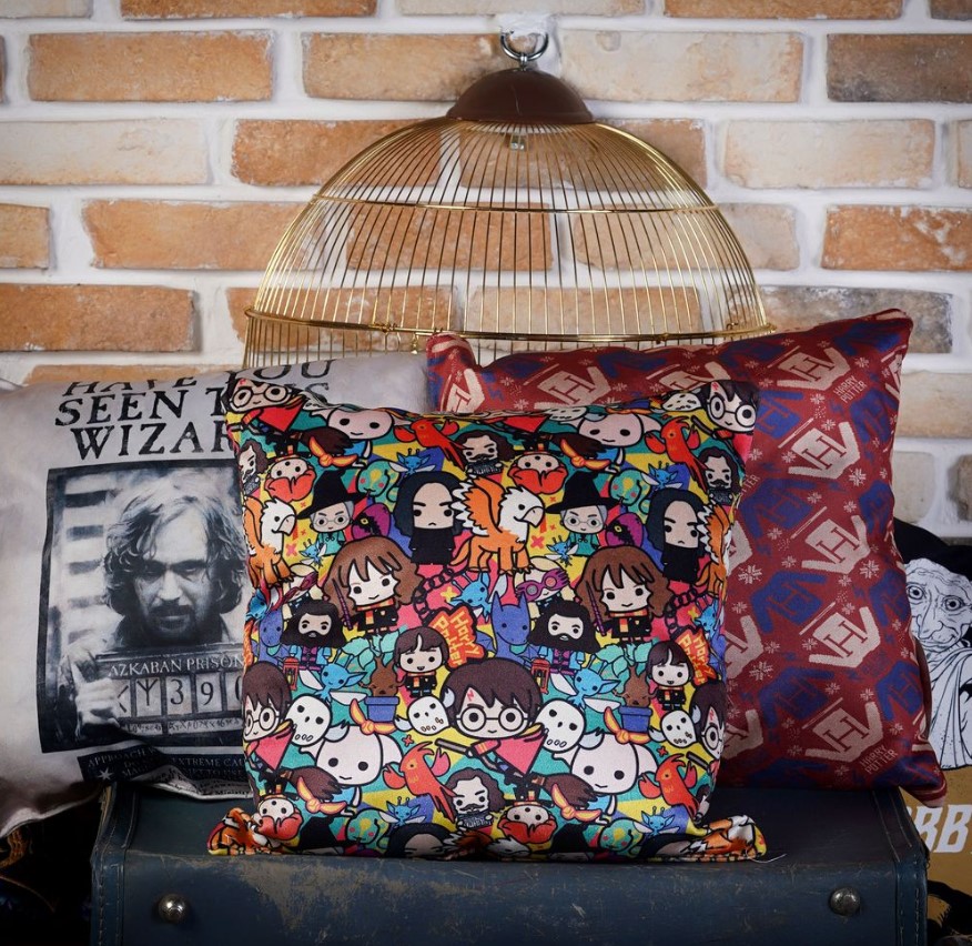 

Подушка Harry Potter: Harry Potter Chibi