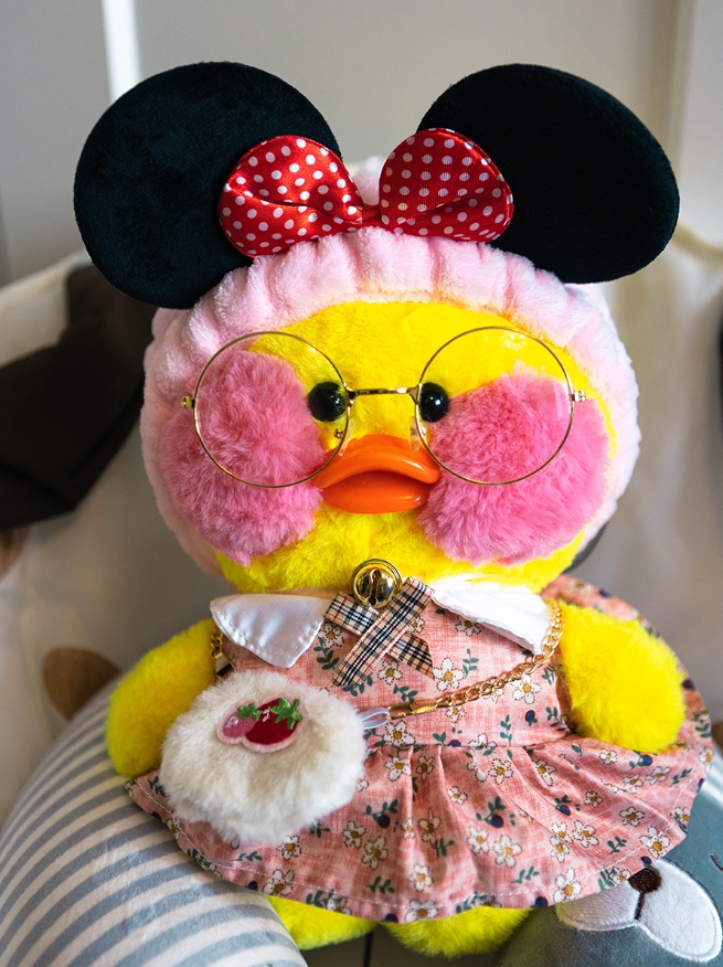 

Мягкая игрушка Lalafanfan Duck с ушками Микки желтая (30 см)