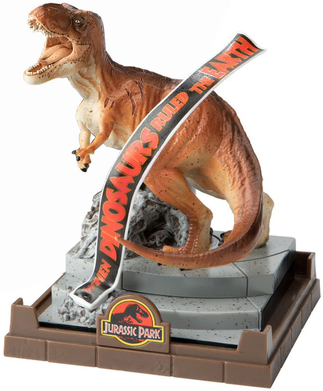 цена Фигурка The Noble Collection: Jurassic Park – Тираннозавр Рекс (18 см)