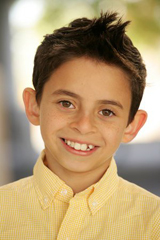 Мойзес Ариас (Moises Arias) Мойзес Ариас (Moises Arias)