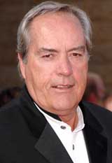   (Powers Boothe)