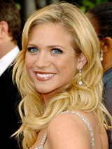   (Brittany Snow)