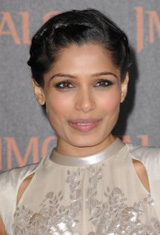   (Freida Pinto)