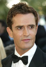   (Rupert Everett)