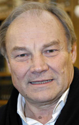    (Klaus Maria Brandauer)