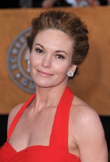   (Diane Lane)