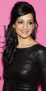   (Archie Panjabi)