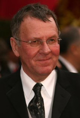   (Tom Wilkinson)