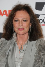   (Jacqueline Bisset)