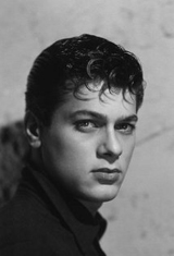   (Tony Curtis)