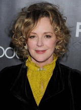   (Bonnie Bedelia)