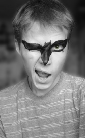 �������