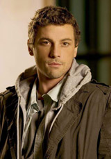   (Skeet Ulrich)