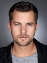   (Joshua Jackson)