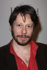   (Mathieu Amalric)