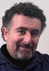   (Saul Rubinek)