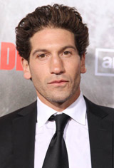   (Jon Bernthal)