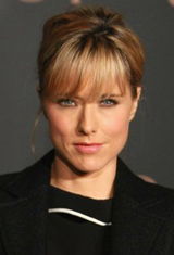   (Tea Leoni)