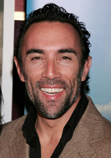   (Francesco Quinn)