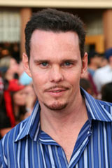   (Kevin Dillon)