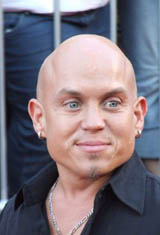   (Martin Klebba)