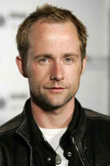   (Billy Boyd)