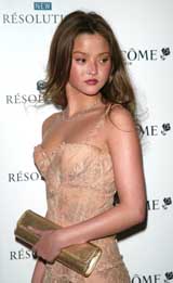   (Devon Aoki)