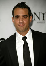   (Bobby Cannavale)