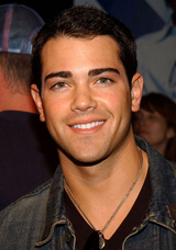   (Jesse Metcalfe)