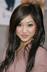   (Brenda Song)