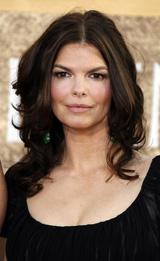   (Jeanne Tripplehorn)