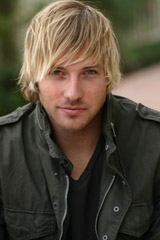 Райан Хансен (Ryan Hansen) Райан Хансен (Ryan Hansen)