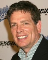 Дэвид Цукер (David Zucker) Дэвид Цукер (David Zucker)