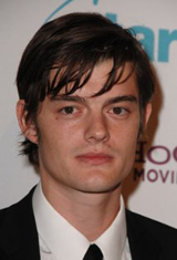   (Sam Riley)