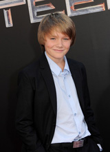   (Dakota Goyo)