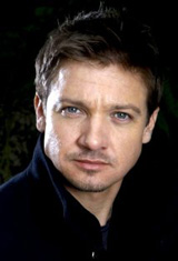   (Jeremy Renner)