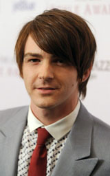   (Drake Bell)