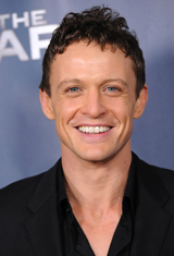   (David Lyons)