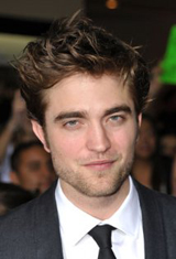   (Robert Pattinson)