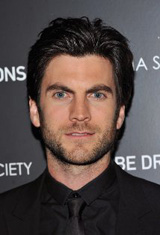   (Wes Bentley)