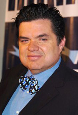   (Oliver Platt)