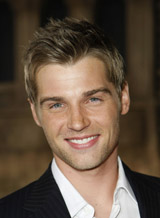 Майк Фогель (Mike Vogel) Майк Фогель (Mike Vogel)