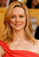   (Laura Linney)