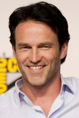 Стивен Мойер (Stephen Moyer) Стивен Мойер (Stephen Moyer)